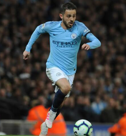 B席黄牌危机：曼城争冠关键战面临人员隐患